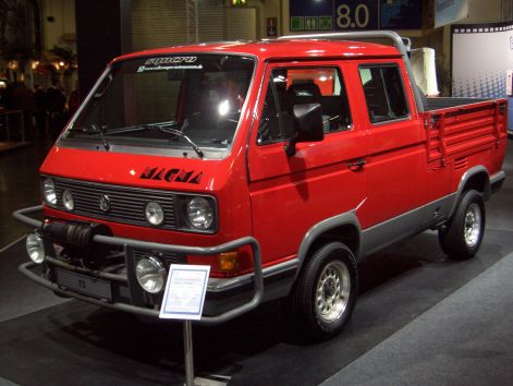vw_t3_syncro_doka_pritsche_concept_magma_1987_frontleft_2008_03_28_a.jpg